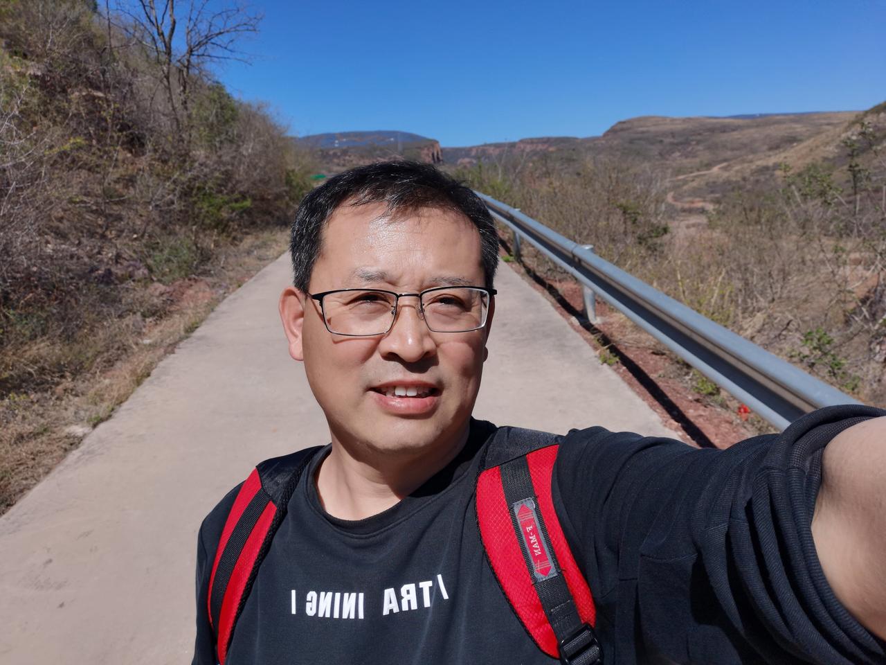 戒烟有多难，复吸就有多容易烟瘾会蛰伏一辈子，只要你不备，就会掀翻你，戒烟有多