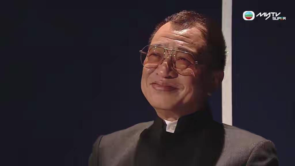 许绍雄十大最经典角色1.覃欢喜-使徒行者(荣获tvb最受欢迎男角色)2.黄启