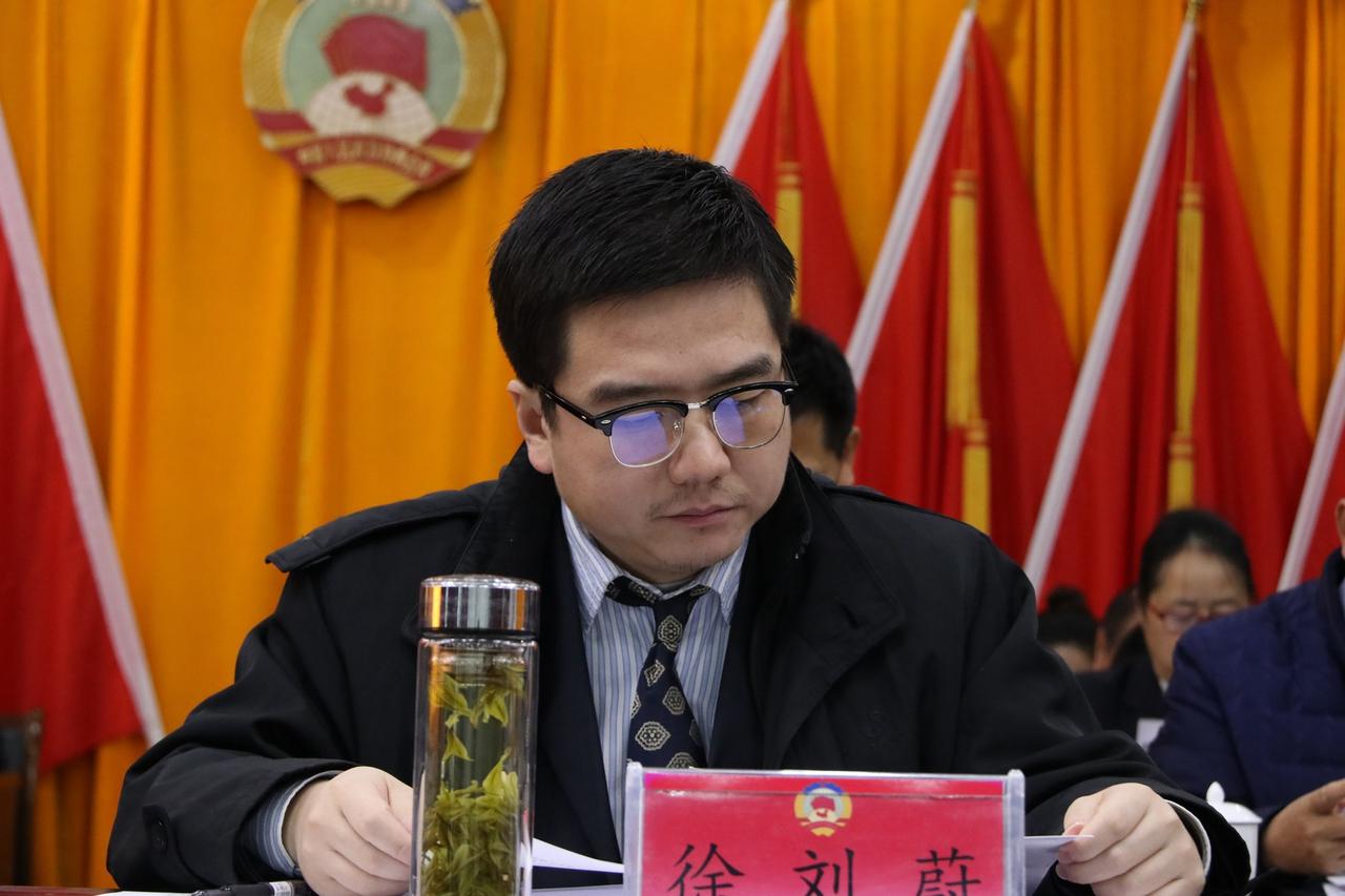 提到徐刘蔚，就绕不开丹寨万达小镇，“包县扶贫”曾纳入联合国官方减贫案例。最近