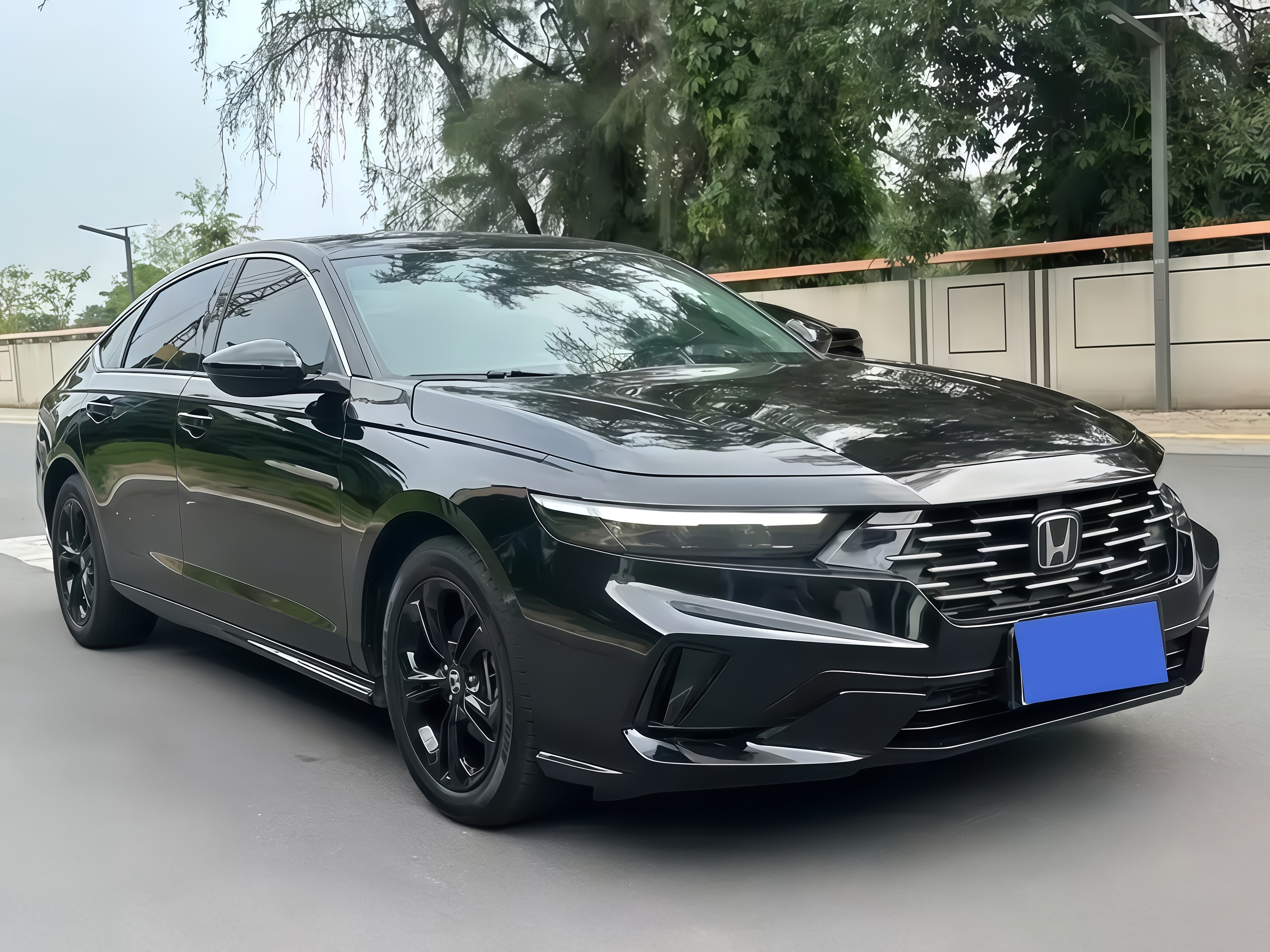 10—15万预算，二手家用轿车怎么选？雅阁、凯美瑞、天籁别闭眼挑。10—15万预算想买二手家用轿车，