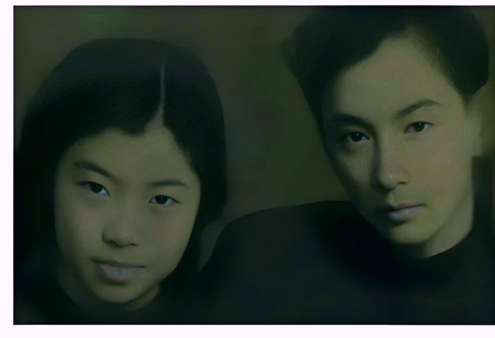 真是万万没想到，关于张柏芝的谜团终于解开了！我就说张柏芝的爸爸妈妈颜值这么一