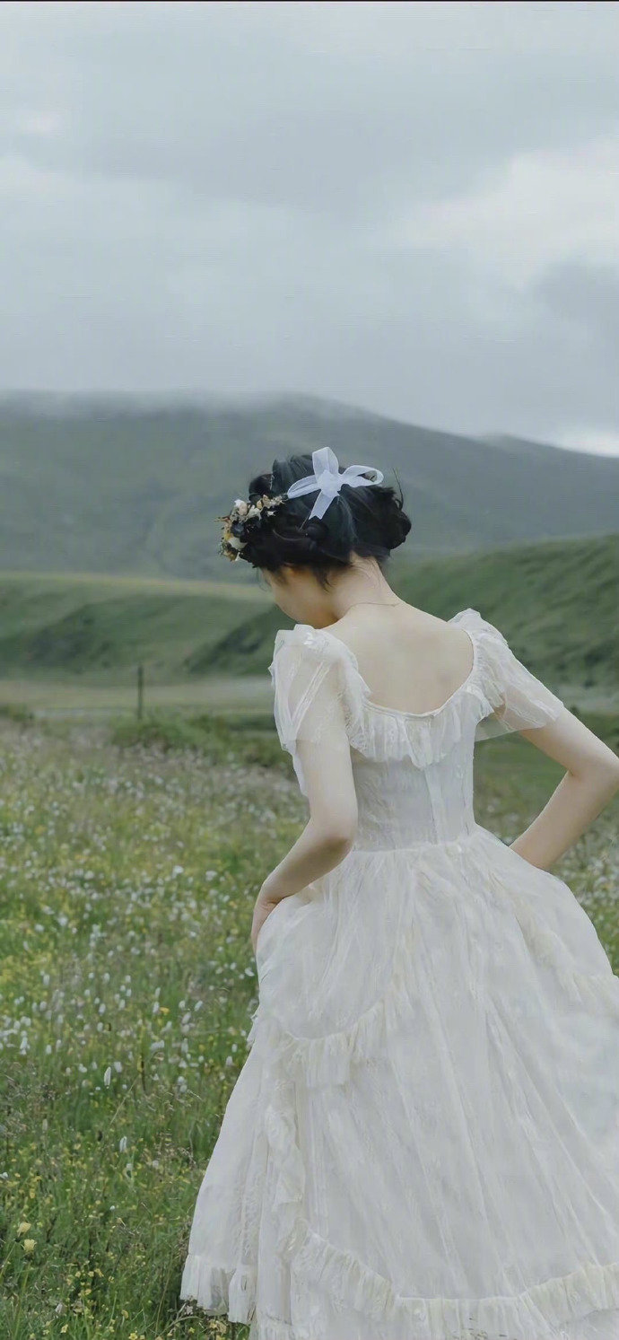 “一定要跟“越来越美”的人做朋友，因为美貌的背后，藏着一个人对自己的自律、坚