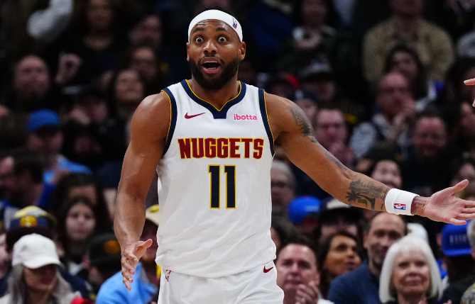 三家争抢一个场均8分的角色球员，NBA这出戏越来越有意思了。布鲁斯·布朗，30