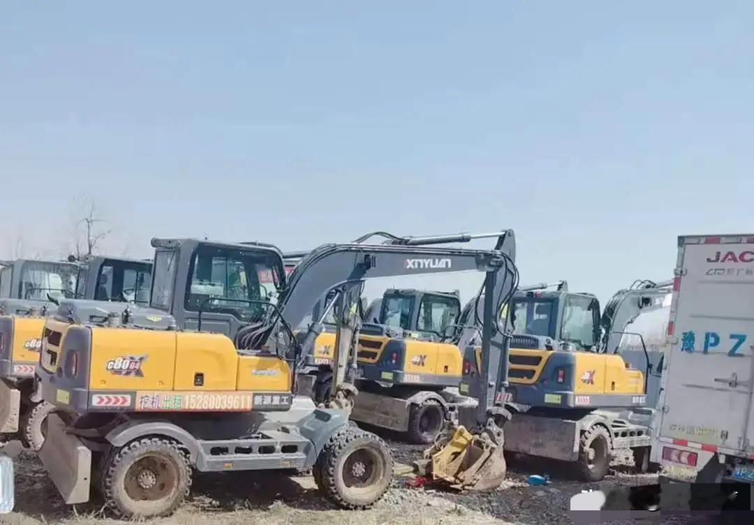 5月8日，河南曝出一则让全网血压飙升的新闻，郑州三兄弟掏空家底、借遍全村亲