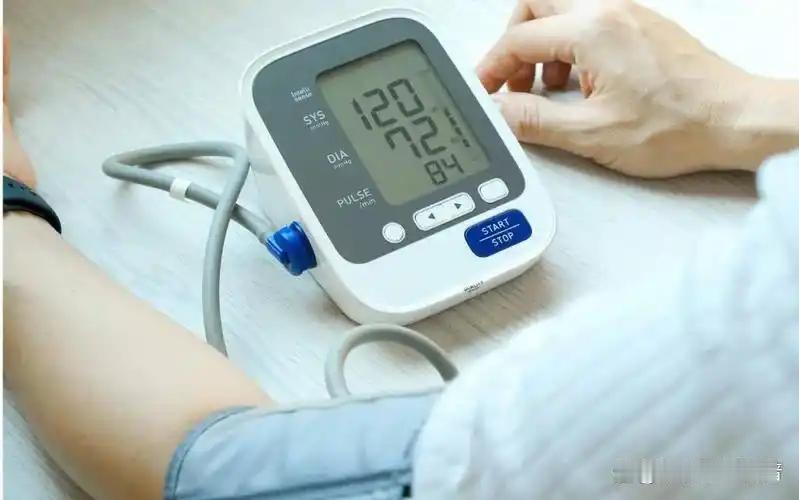 高血压的人血压高一点也没有关系，反而对身体健康有利？看结果你见过有人高压17