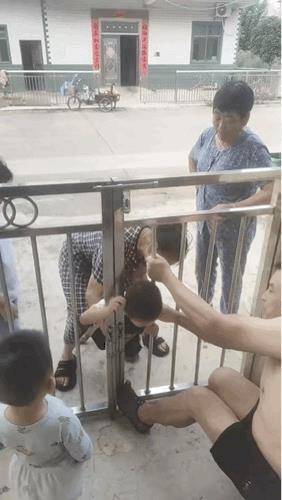 头能过来，身体应该就能过来啊[笑着哭]