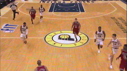 当年乔治一个拜佛过掉巴蒂尔。保罗乔治