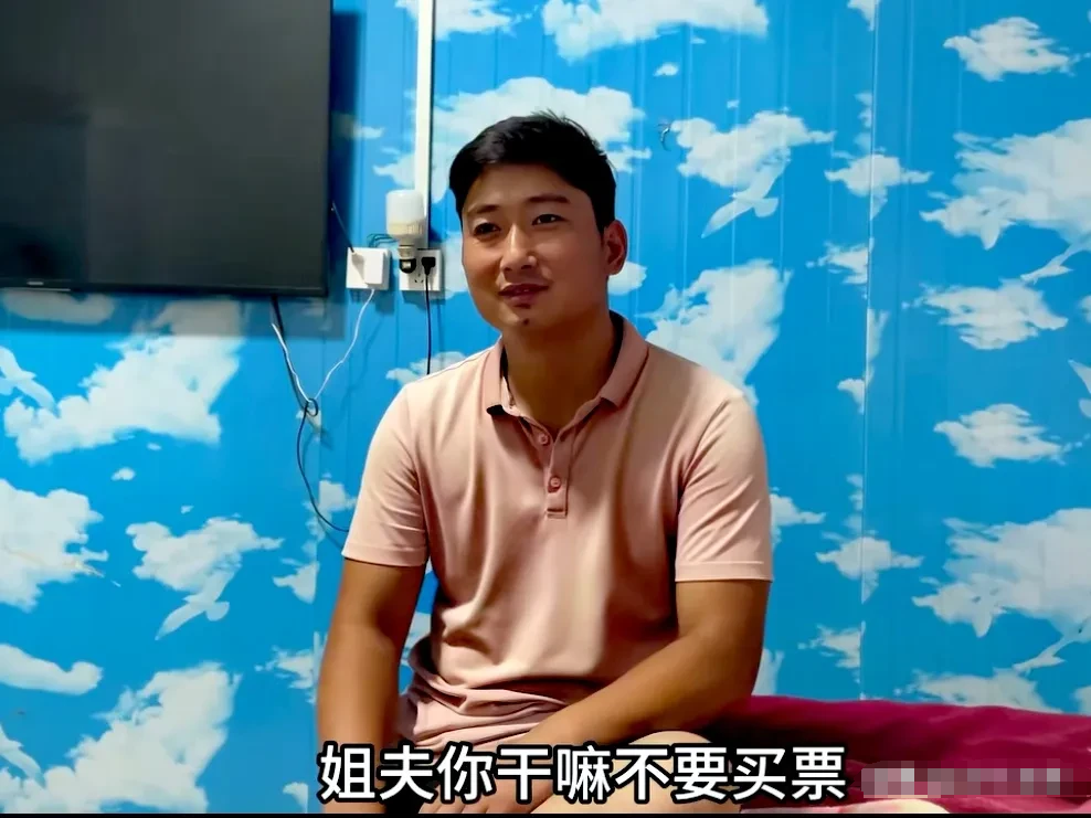 一去难返？两种可能才再来？巴铁媳妇王佳音的娘家小妹迪亚回国机票已订，未婚小伙还有