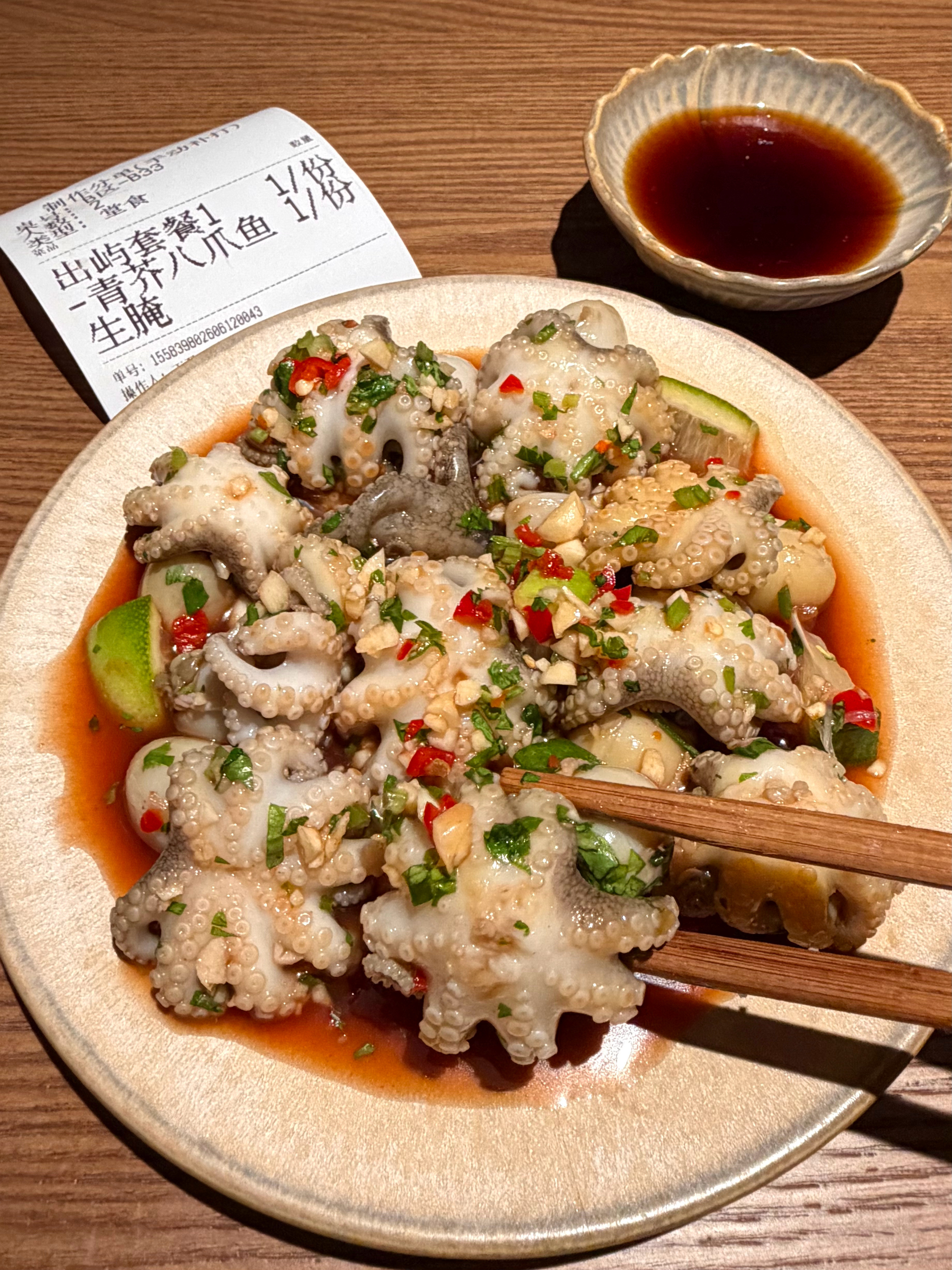 真的是南京目前top好吃的海鲜小馆!!!!慕名而来🥹金陵中环四楼的海鲜小馆🥢
