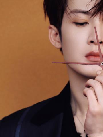 谁懂这份宇宙级双向奔赴！檀健次盼疲惫时能有热粉，粉丝愿与他并肩奔跑加油，两份心愿