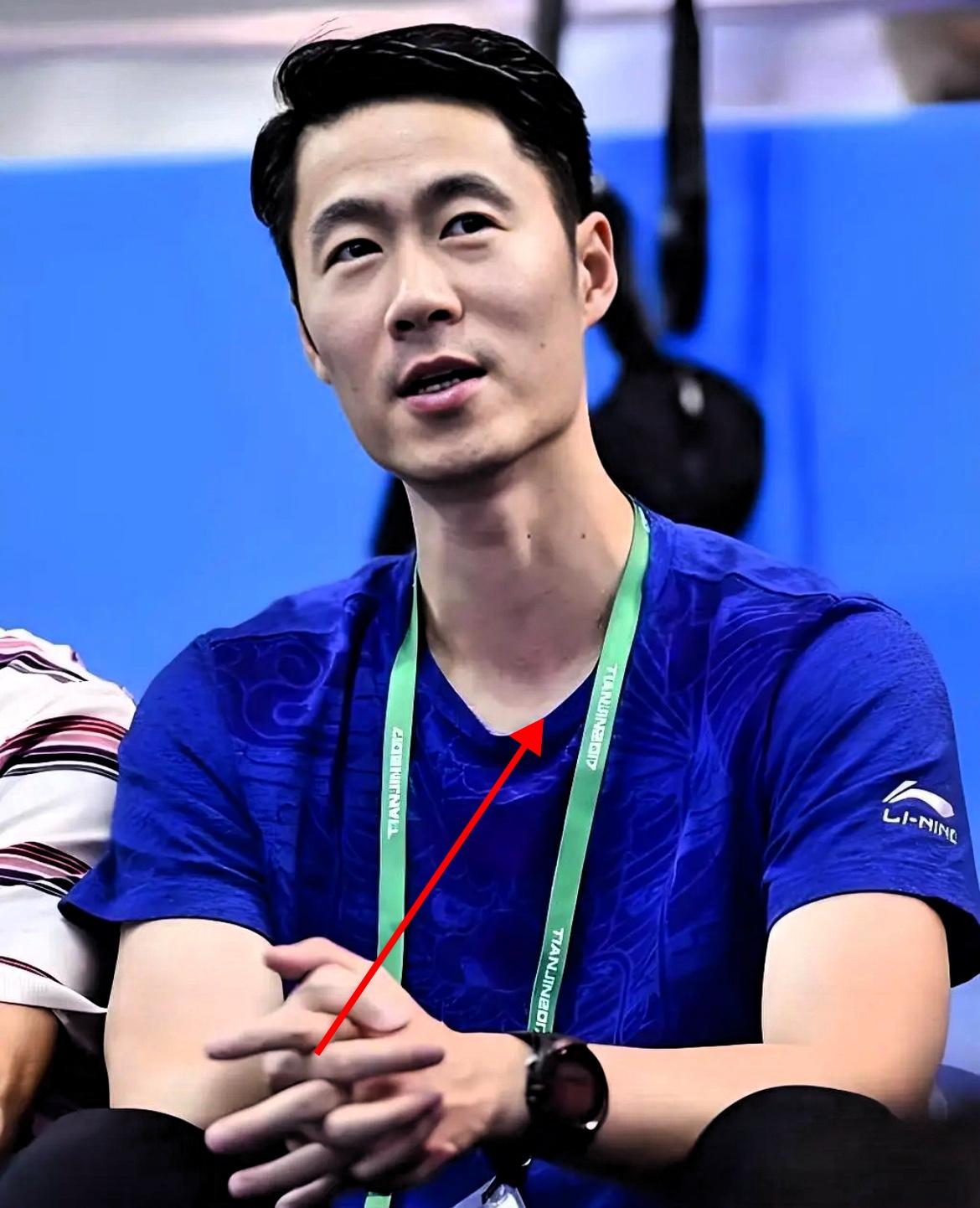 谁能想到这剧情？王励勤当选乒协主席时，大家都满心期待他能整治饭圈乱象，还国乒