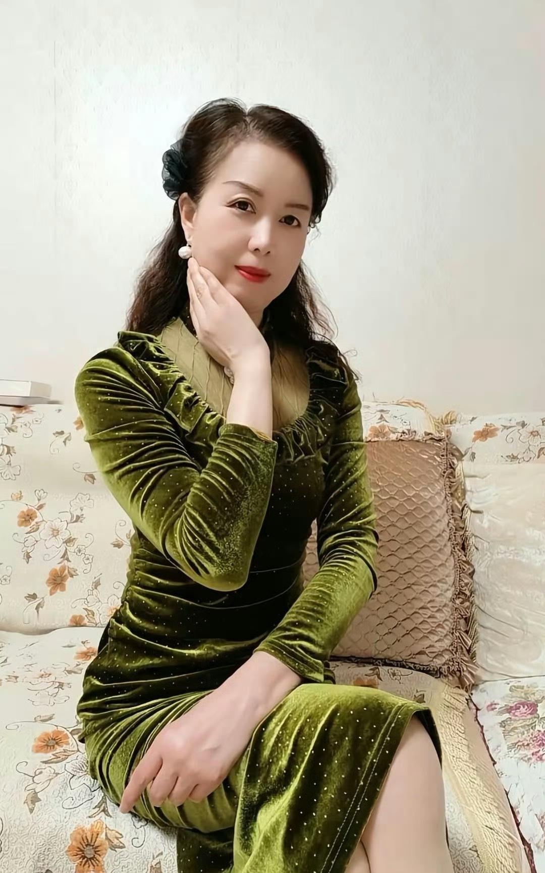 阿姨真好真有女人味