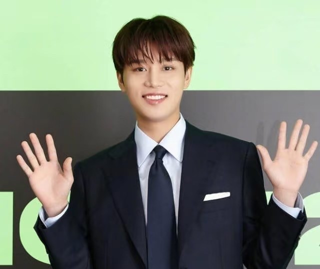 不要低估人性的恶我国一名女子被韩国歌手文泰一三人轮奸，这名女子在酒吧偶
