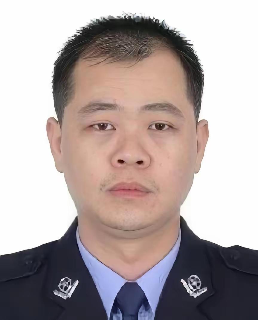 黄伟江（1976年6月-2010年7月5日），男，普宁市人，共产党员，1998年