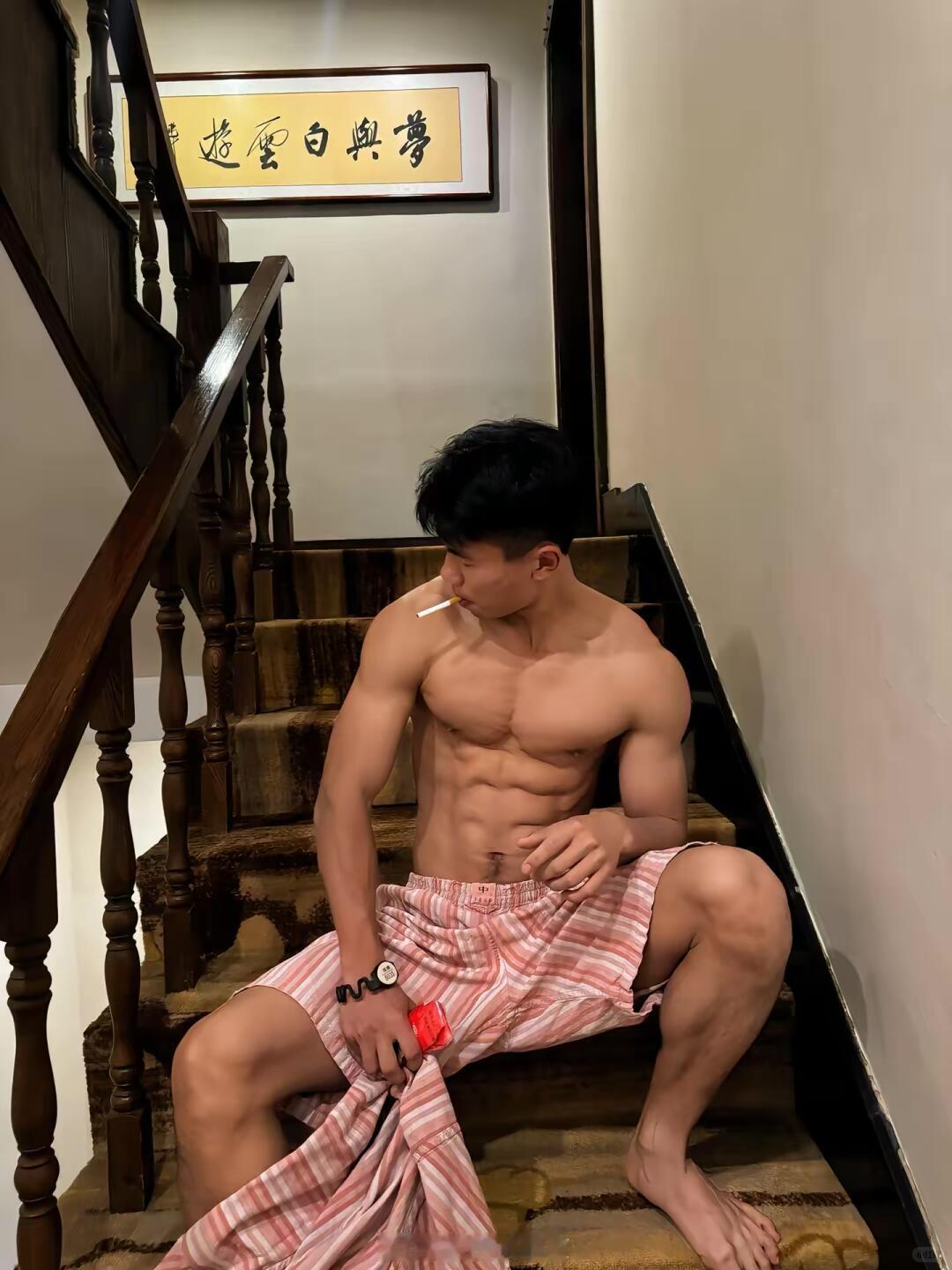 该增肌了