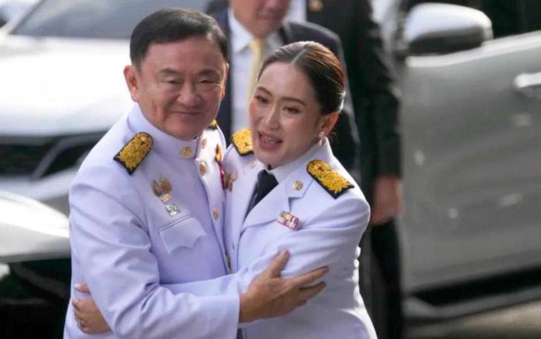 当爹的他信为女儿出了口恶气：直言与洪森割袍断义，揭露其录音拙劣手段，质问柬埔寨是