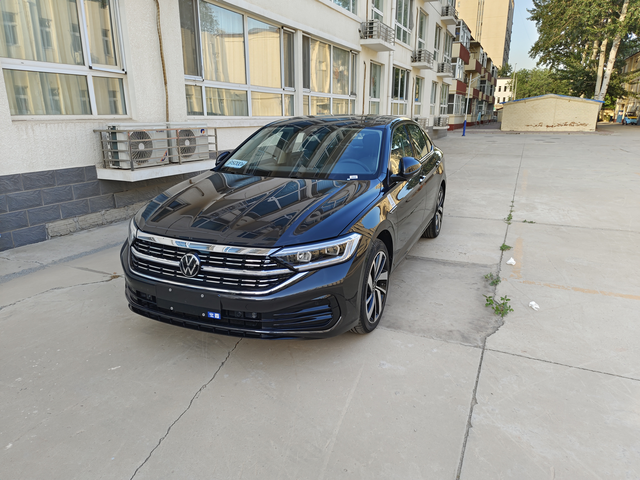 2023大众速腾300TSI1.5T买车三个月了，说说用车感受吧！首先我觉得