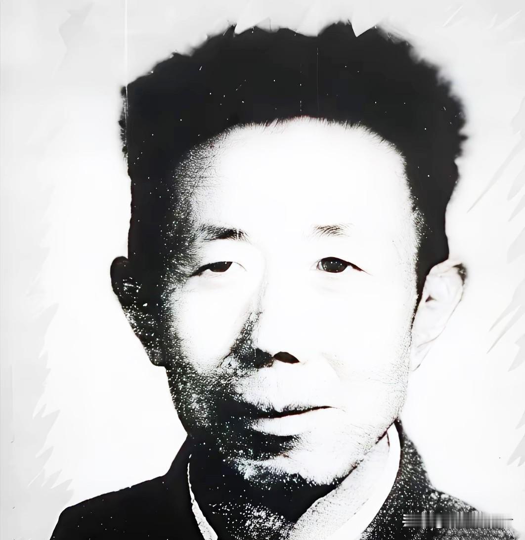 1949年，杀了3000多名红军的韩起功逃入祁连山，解放军搜寻多日无果，这时，一