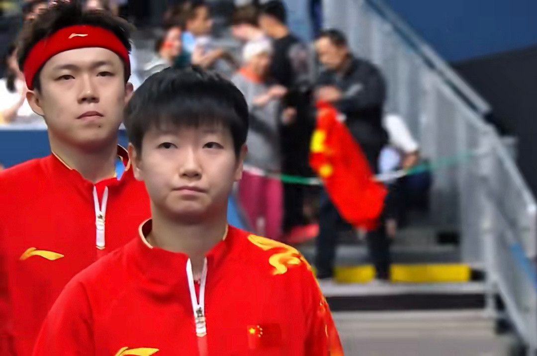 国乒中国大满贯双打名单莎头领衔混双：王楚钦/孙颖莎男双：林诗栋/黄友政女双：王曼