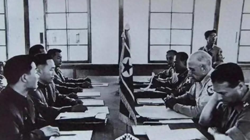 1953年乔冠华因酒后失言叫周总理“老头子”，惹怒周恩来，究竟发生了什么令人难以