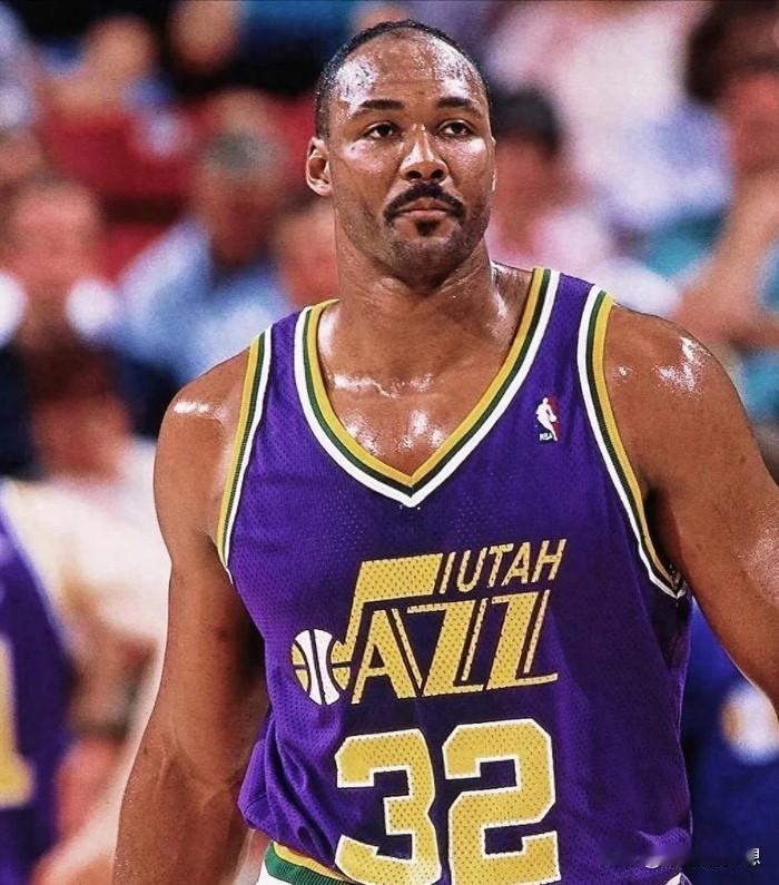 NBA历史十大无冠巨星！谁最可惜？1.卡尔·马龙历史总得分榜第三（36