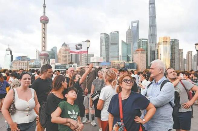 最近，美媒说了句大实话。美国《当代事务》杂志刊出一篇文章，标题直白得有点出人意