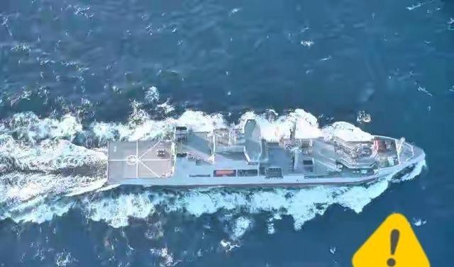 枪口对准出头鸟！新西兰昏了头，派最大军舰闯台海，我军当场立威。11月27日，国防