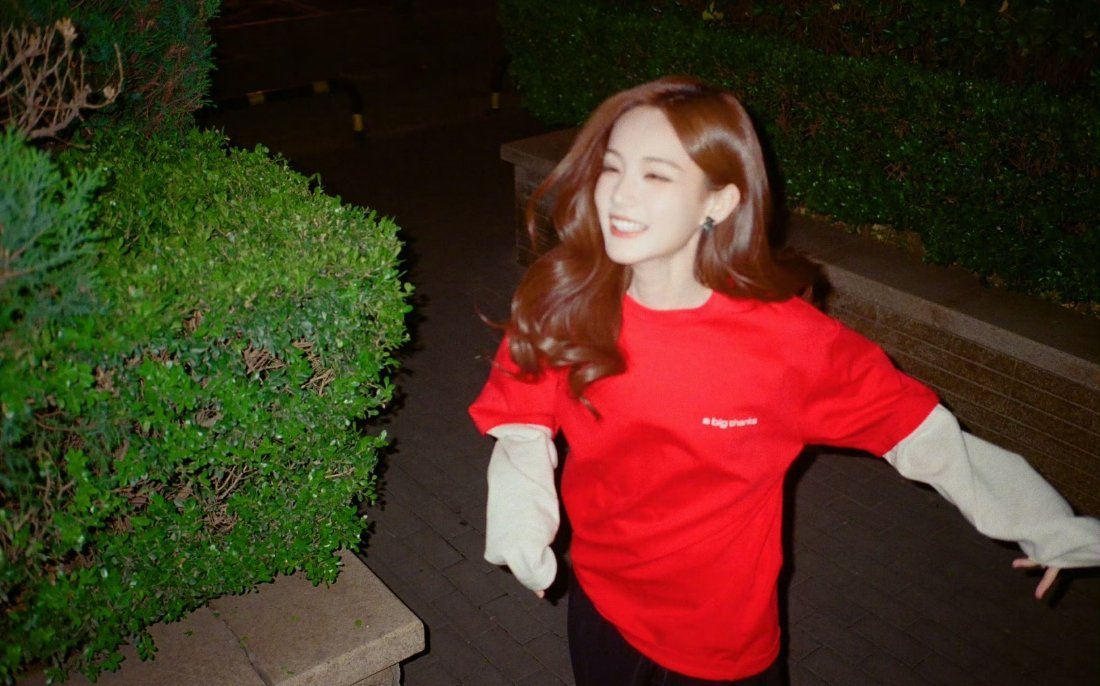 李一桐你怎么知道我们很想你！完全是个可爱宝贝