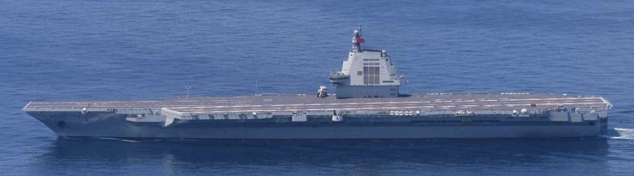 当地时间9月11日，日本自卫队第一次公开了，日本海上自卫队P-3C反潜机拍摄到，