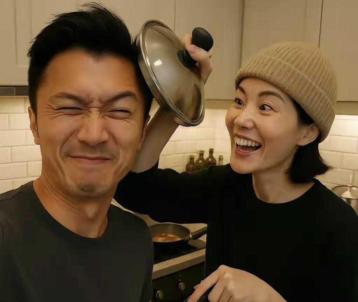 谢霆锋王菲合体同框，多年情牵再续甜密。