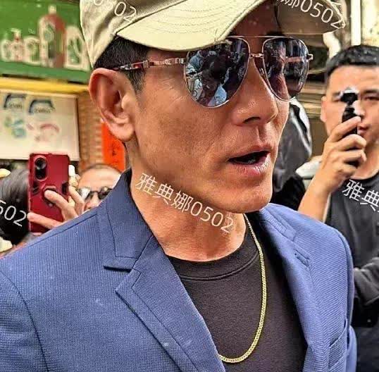 这就是郭天王真实的模样，是不是很吓人，和村里的农民大叔没有啥区别。唯一有