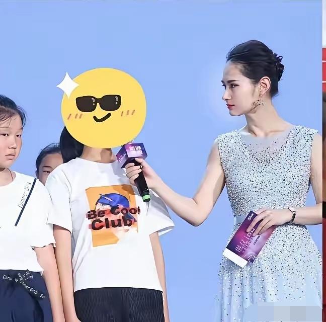天呐，同样一个人采访中国人和外国人反差怎么就这么大呢？你品，你细品