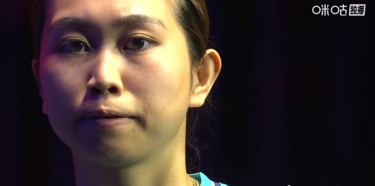 果然！佐藤瞳🇯🇵连拿两局[吃瓜]！前两局佐藤瞳🇯🇵11-8，11-