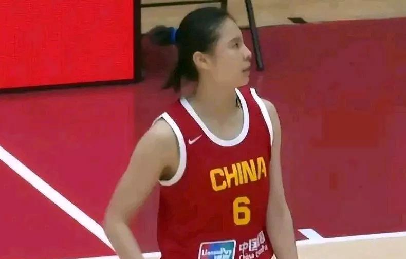 124:57！中国女篮67分大胜波黑！有人说：这样的热身赛毫无意义，我反而觉得