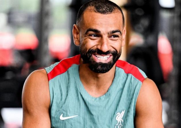 据绿帽哥独家报道，沙特联赛俱乐部已经为萨拉赫开出了报价。绿帽哥透露，沙特俱乐部已