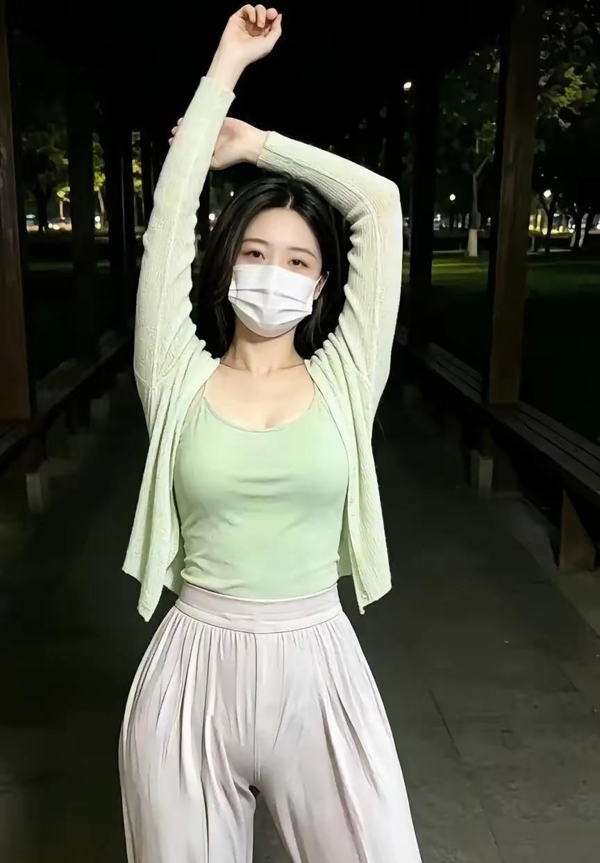 好看，我是无语！[捂脸哭][捂脸哭][捂脸哭][捂脸哭][墨镜][墨镜][加油]
