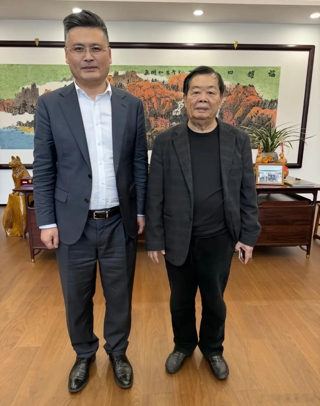 陈光标拜访曹德旺，画面十分和谐，两人之前有过“交集”