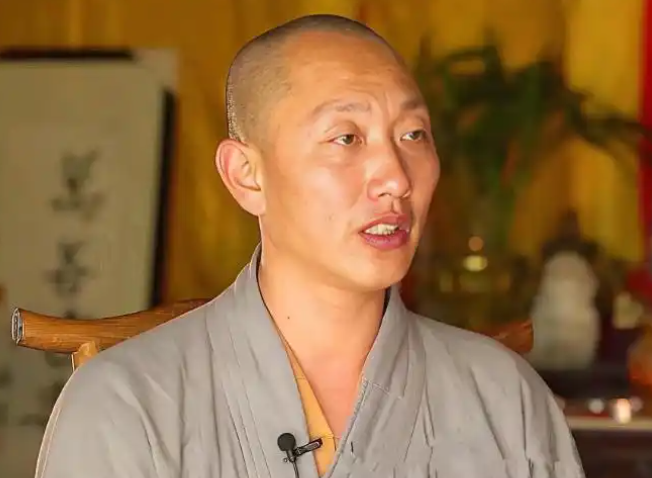 慈善外衣下的骗局！“网红和尚”道禄涉诈被捕，31名儿童现状曝光