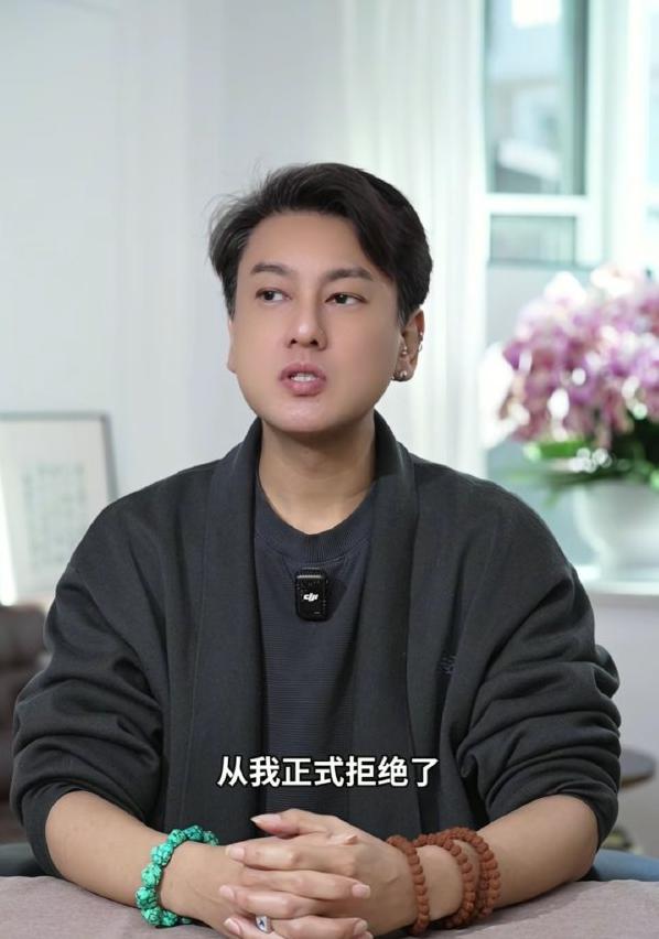 朱孝天发布的澄清说明与道歉声明，字里行间尽显争议色彩。这份声明的核心逻辑，可拆解