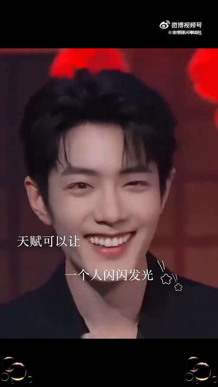 你要相信只有坚持了别人无法坚持的坚持，才能拥有别人无法拥有的拥有。天赋可以让一个