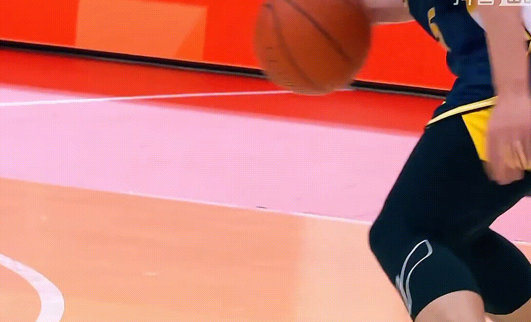 单节20分！陈家政肉眼可见的天赋，这出手自信又坚决，看起来给年轻人憋坏了，难得有