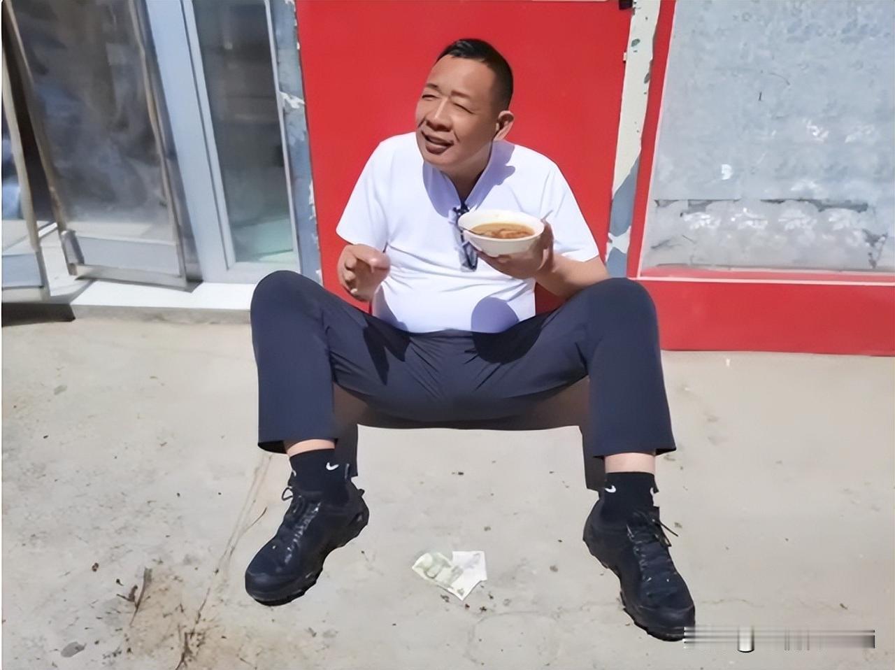 于东来一席话，戳破无数企业家的误区　　胖东来创始人于东来曾坦言，企业账面上