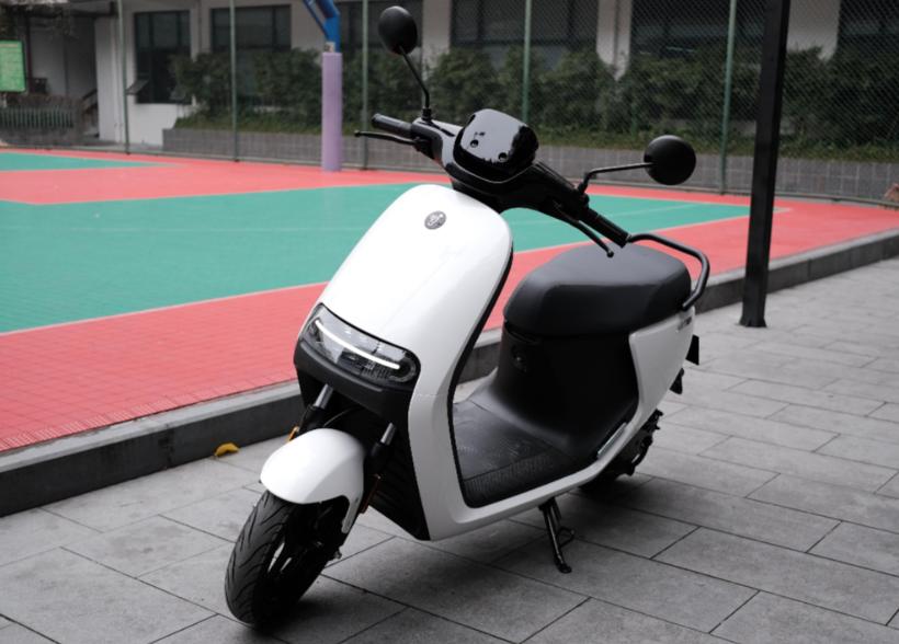 广东、上海近期对非法改装电动车出手，直接刑拘相关人员，不是小题大做，是真的忍无可