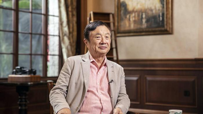 任正非：曾打算百亿出售华为，被美方否决后，我们决定硬刚到底！任正非在采访中复