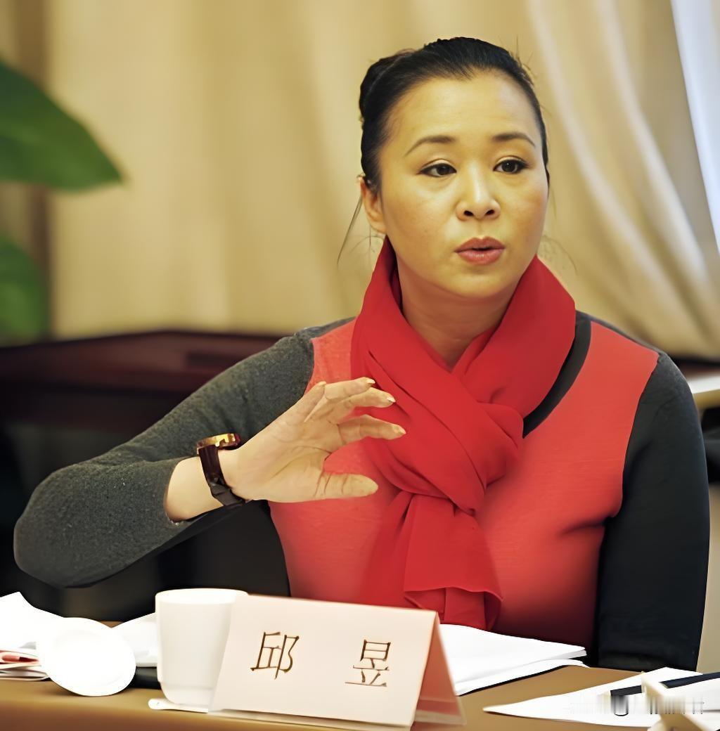 浙大邱昱、北大张丹丹、北理工裴轶：三位高校学者翻车背后的共性反思。最近，浙