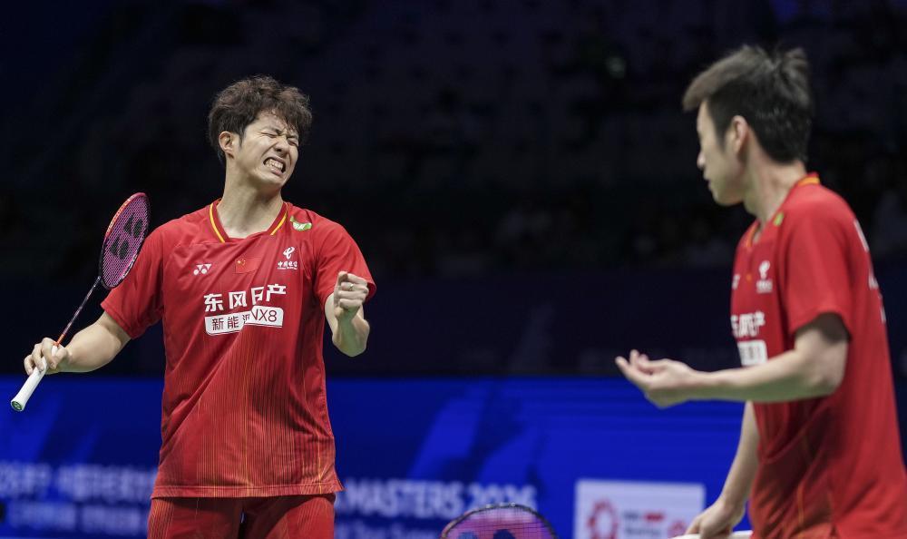 中国羽毛球大师赛冠军分落五家, “凤凰”组合两年之后再登顶