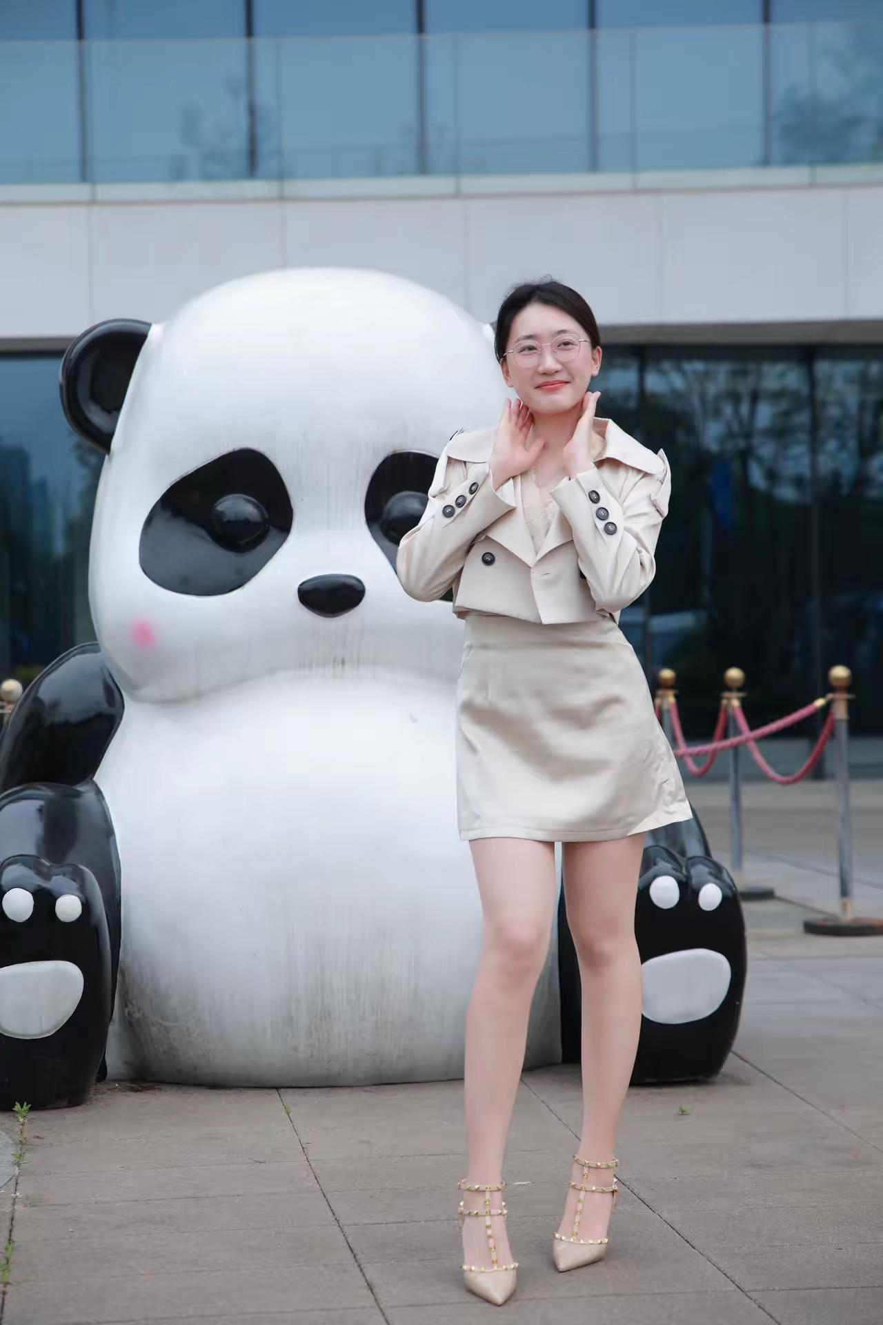 眼镜妹妹