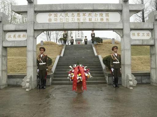 为什么归国的志愿军遗骸都是从韩国回家的，而不是朝鲜？首先得清楚，志愿军烈士的遗骸