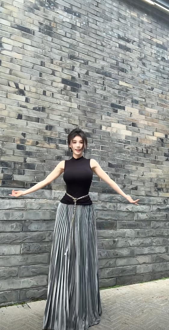 男朋友给买的衣服眼光不错