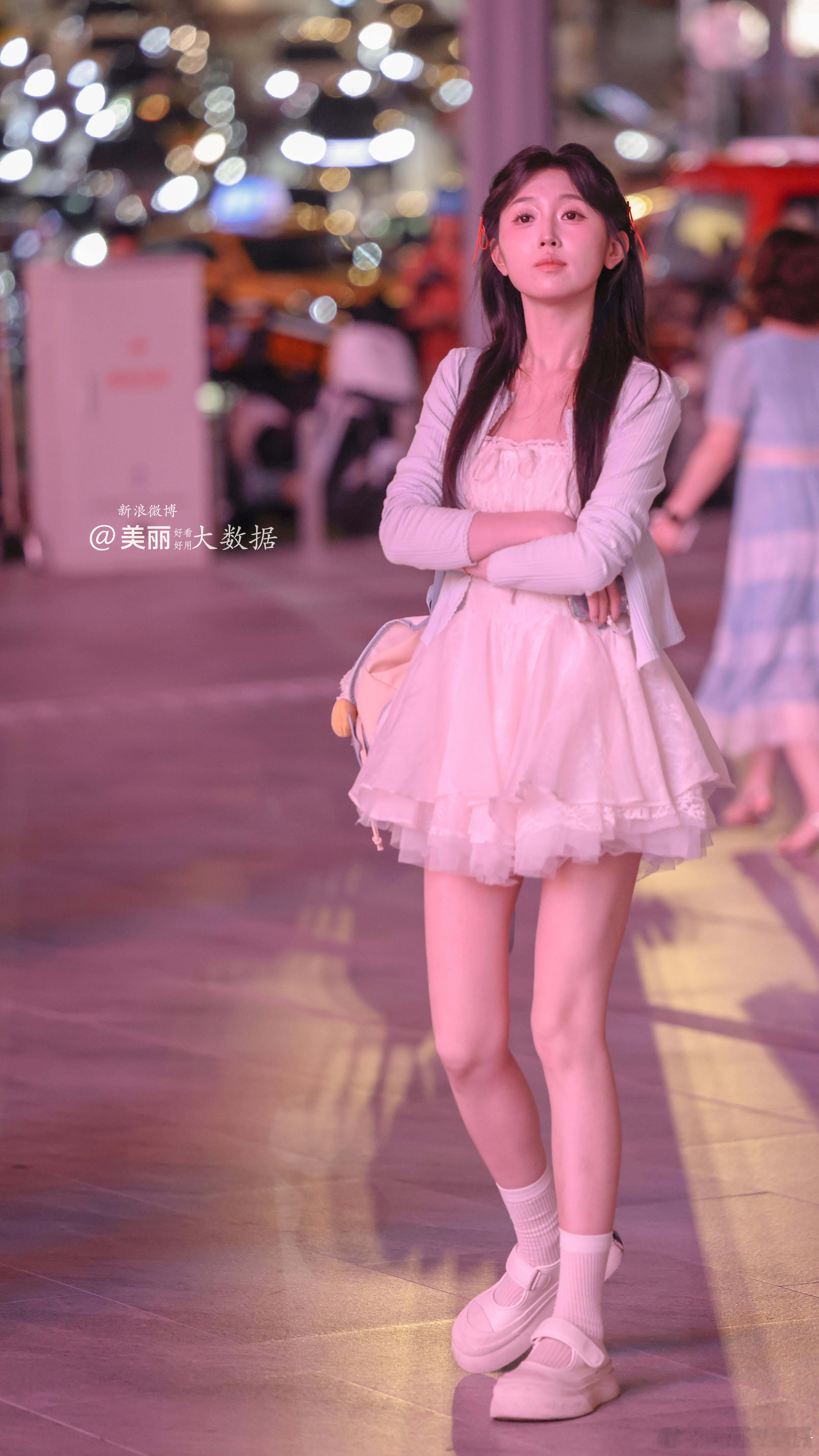 。。早，宝贝们！🍀​​​